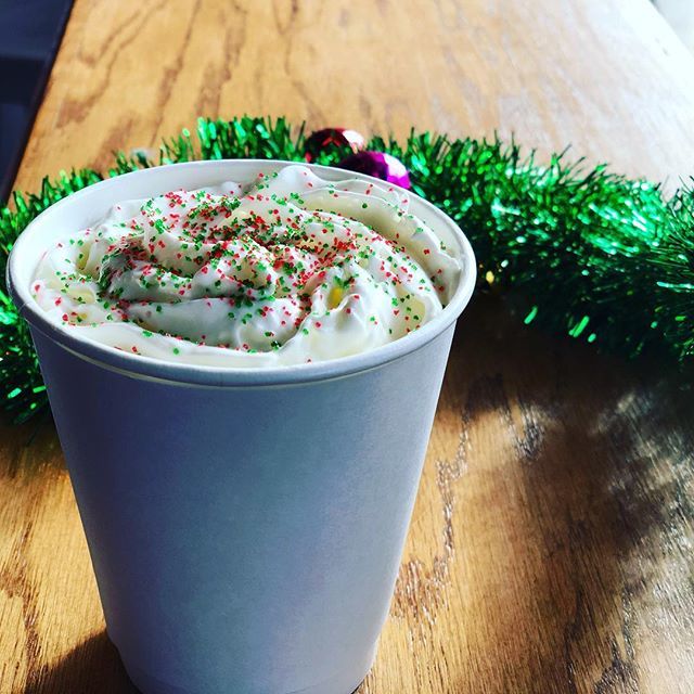 factorycoffeenc's tweet photo. The Olaf. A delicious peppermint white hot chocolate. Feeling “frozen?” This will warm you up!
-
#ishopdavie #mocksville #daviecounty #advancenc #bermudarun https://t.co/rvKqDr51Zb