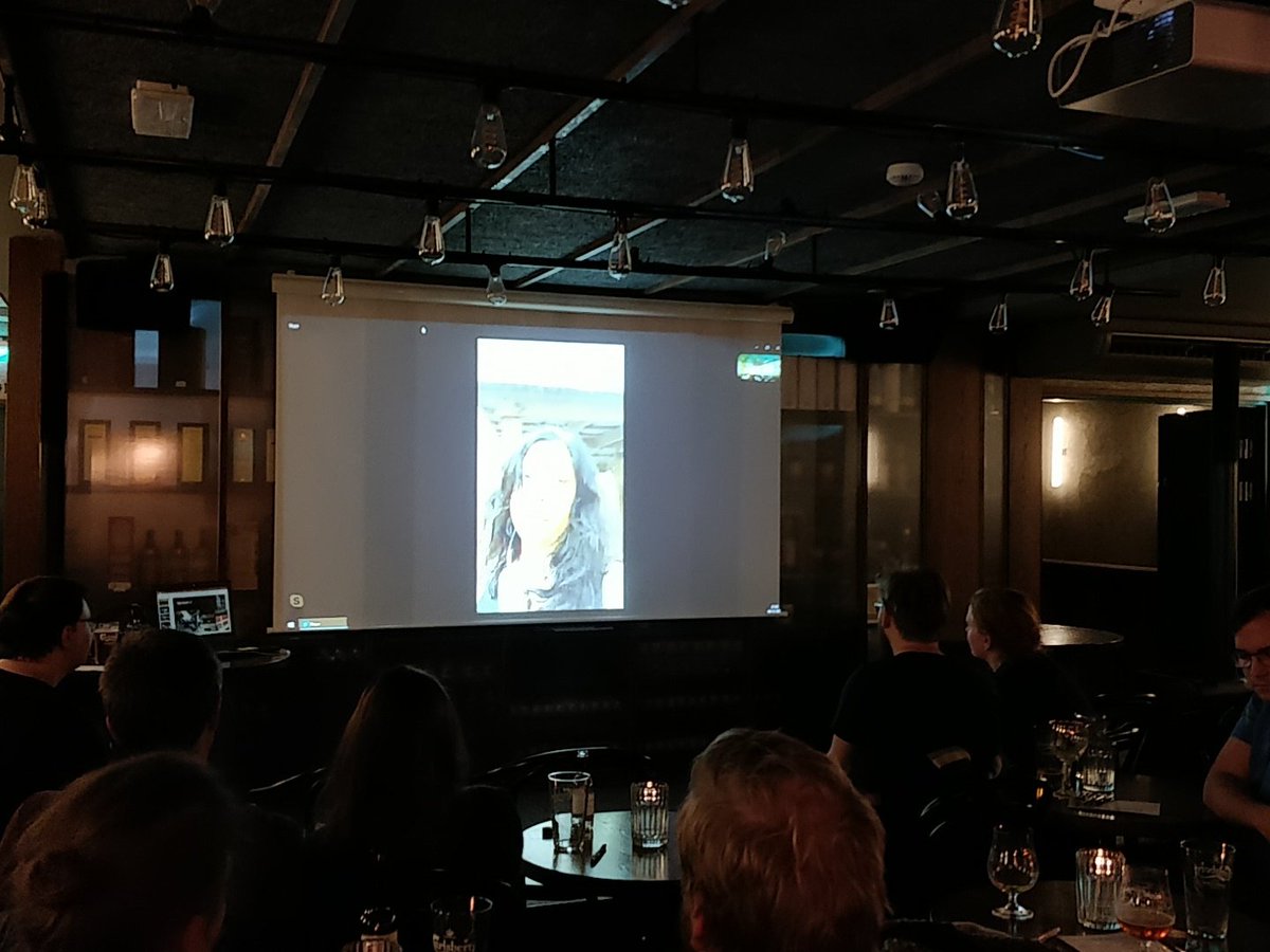 AoTAarhus's tweet photo. Live on Skype with Vichi from the delphini team to be launched from Cape Canaveral soon#TM #astroontap #6degreesofscienceaarhus #auinspace #delphini1 https://t.co/xDa8GvkVes