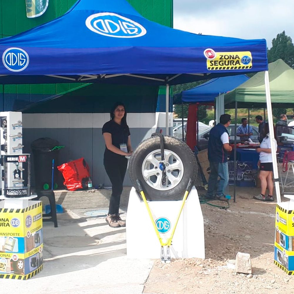 OdisChile's tweet photo. Hoy nos encontramos en la localidad de Coelemu acompañando a nuestro cliente Beach Market perteneciente a la cadena de Chilemat!

En el Stand de ODIS mostramos la #ZonaSegura 👍 y los diversos productos 🔑🔒🚪 que sólo El Experto en Seguridad puede ofrecer. https://t.co/iNZu8qG6FO