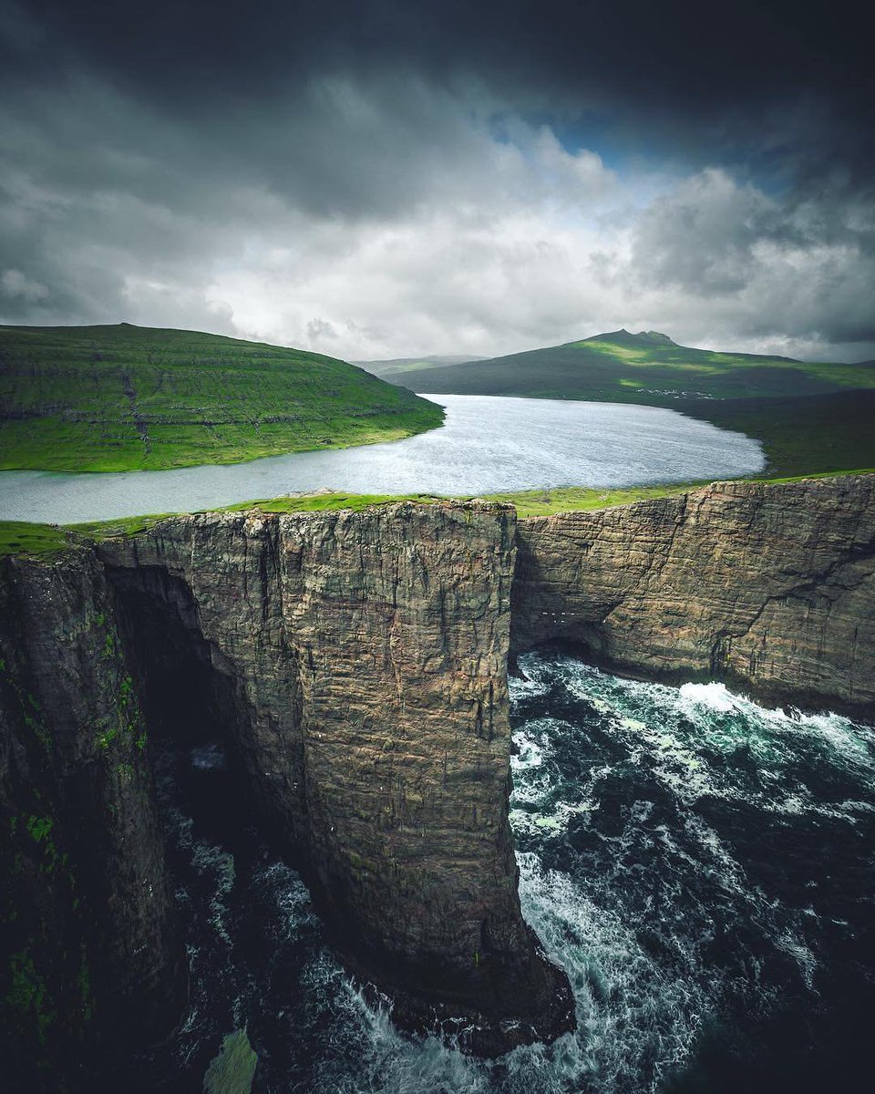 earthescope's tweet photo. The Faroe islands, deep in the North Atlantic ocean https://t.co/pdbfRk7ILI