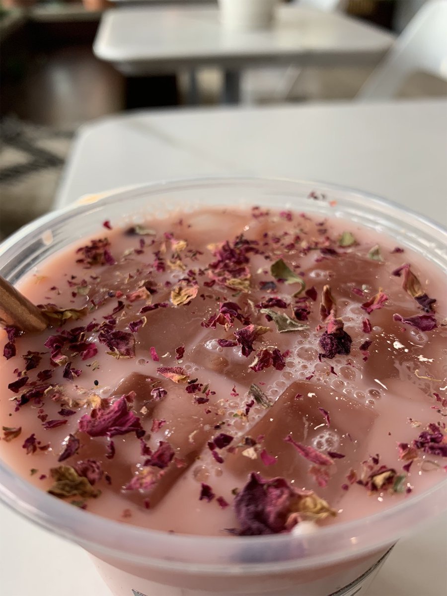 val ☽ .* tweet media