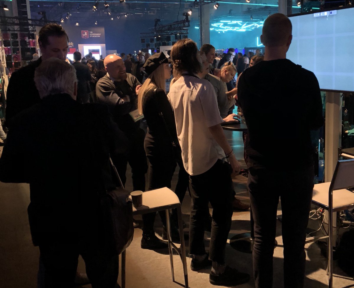 graphific's tweet image. Thanks everyone at #slush2018 today! We&apos;ve had so many great experiences and feedback from people trying out @BlomaAI. We don&apos;t have a booth tomorrow, but will be around at #Slush 👋