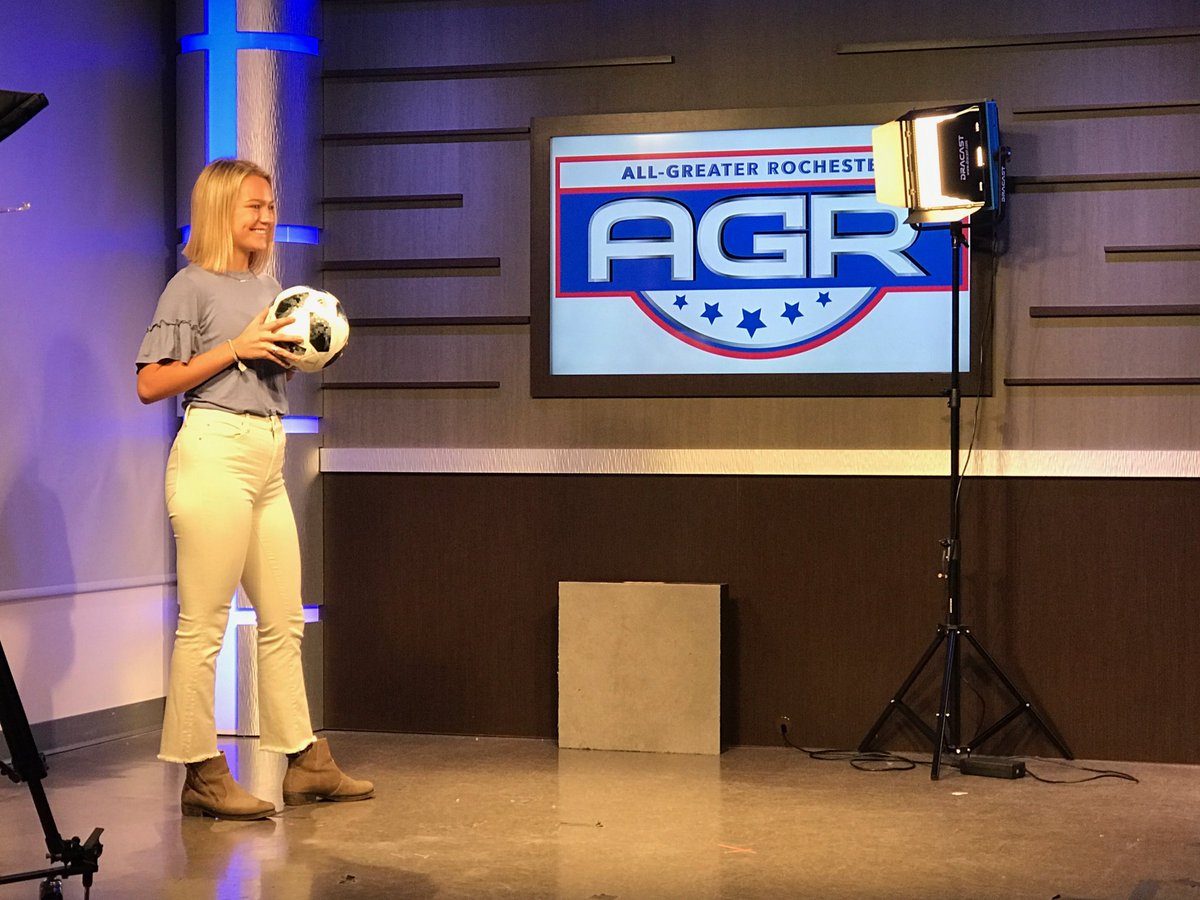 Congratulations to senior, @meganhanna16, for making first team AGR and fifth team All New York State honors this season!! 

<a href="/VarKnightSoccer/">Lady Knights Soccer</a> <a href="/PCSDAthletics/">Pittsford Athletics</a>
@SHSjvgrlsoc @thaSuperfans <a href="/sectionvgsoccer/">SectionVgsoccer</a>

newyorksportswriters.org/reference/girl…