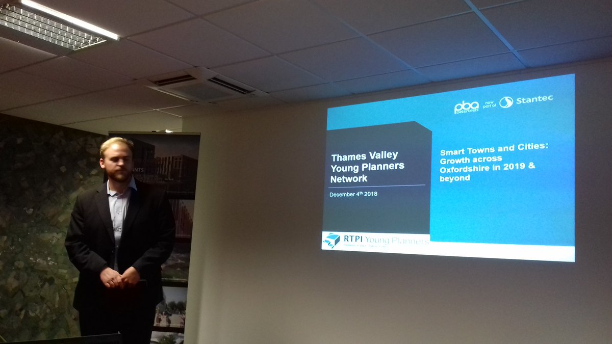 joannagreetham's tweet photo. Thanks @ThamesValleyYP for an informative evening complete with pizza and networking https://t.co/6r1DIlEvbQ