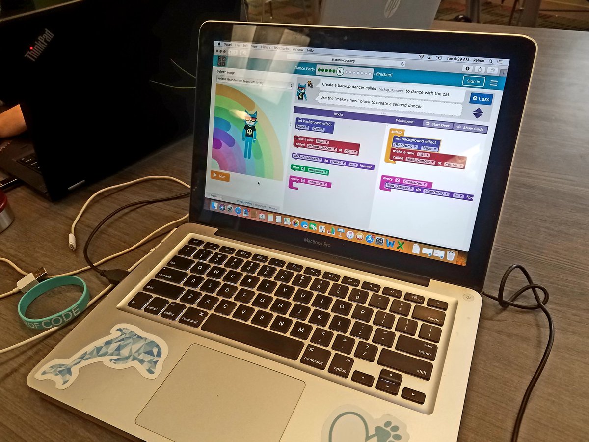 transformED_aiu's tweet image. Kicking off our STEAM Role-alike with @codeorg&apos;s Dance Party #HourOfCode! #HourOfCodeInPA @PADeptofEd @AlleghenyIU3 @remakelearning