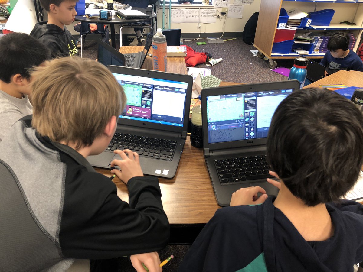 amyandermitch's tweet photo. 1st day of #Hourofcode for these talented 5th graders. Can’t wait to see what inquiry comes out of our week! #SWESCodes #InquiryMindset https://t.co/yvdoWlcMP0