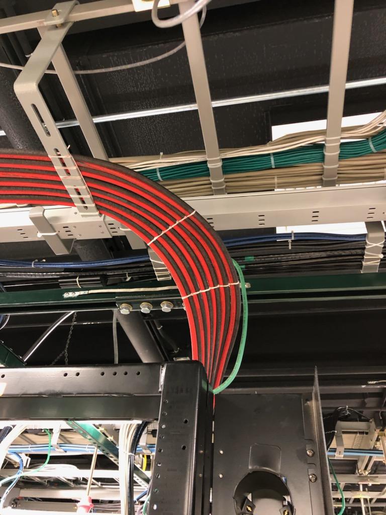 Techcomllc's tweet image. Another fine Ciena 6500 T-12 and 6500 T-24 installation completed by one of our extremely talented installation teams. #TechCom #QualityProfessionalsatWork #Ciena
