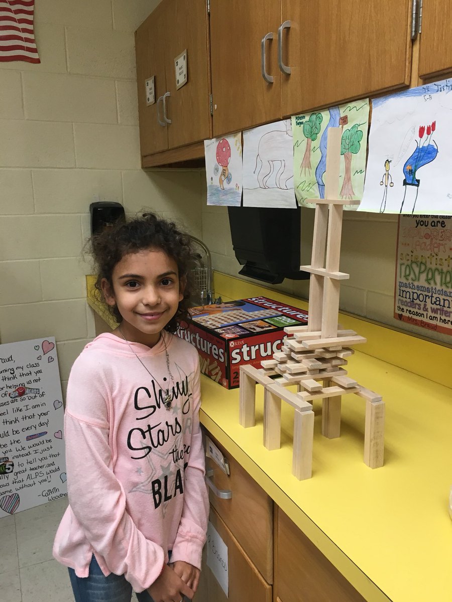 nbraudALPS's tweet photo. Morgan ALPS 3rd graders exploring and creating structures with KEVA planks. They had a blast with imagining the possibilities for next time! 😎. @MorganElemMagic @dailystem @KEVAplanks @WeAreHTSD #htsdALPS https://t.co/CLDOdU6CCp