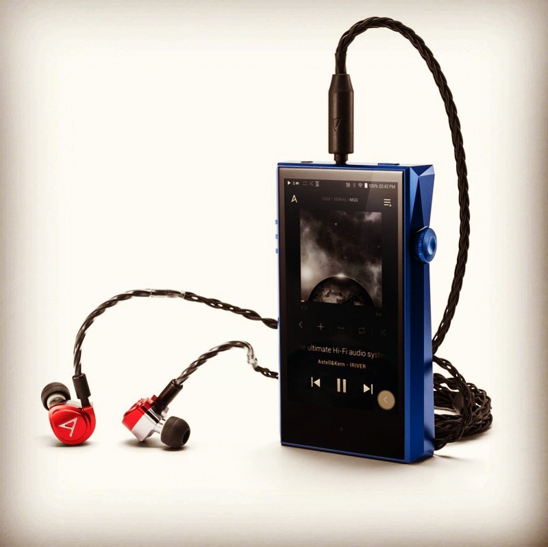 AudioConcierge_'s tweet photo. I think I'd still rather have cables than wireless Bluetooth personally.  

#HowToSpendItWellAtChristmas https://t.co/pNZlMKSD3N