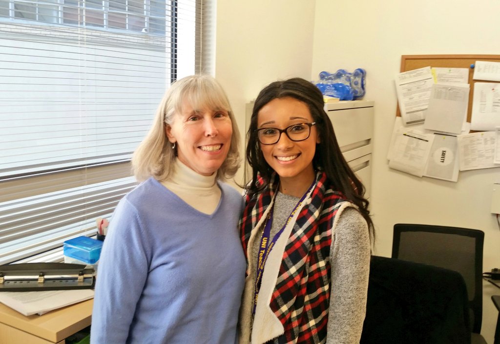 Ms. Madie Pike @COE_UNI is finishing her 2nd placement in @HoustonISD @DebakeyHSHP. Her cooperating teacher, Ms. Franz, says there is definitely going to be one lucky campus on @TeamHISD that picks her up! #StampOfApproval #RockStar ...she'll be at the job fair on Saturday! 😉