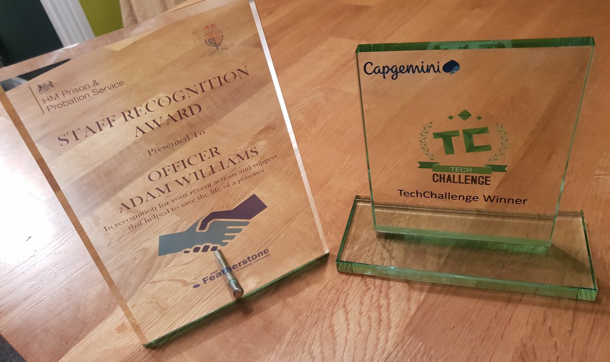 _AbiStokes's tweet photo. Putting my award next to my partner's puts everything in perspective, his award for saving the life of a prisoner #SoProud #CoupleAwards 👫🏆🏆 https://t.co/9n6sv4NEIN