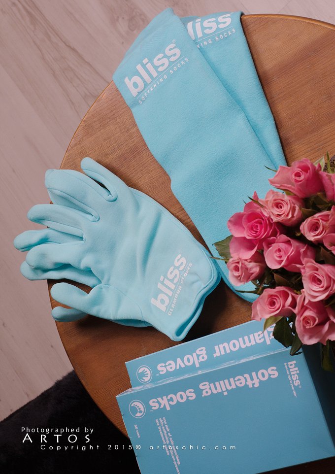 JavaForBeauty's tweet image. #nationalsockday calls for special #socks! try out #bliss' softening socks, which will treat your feet quickly and easily bit.ly/2Aj2UcA