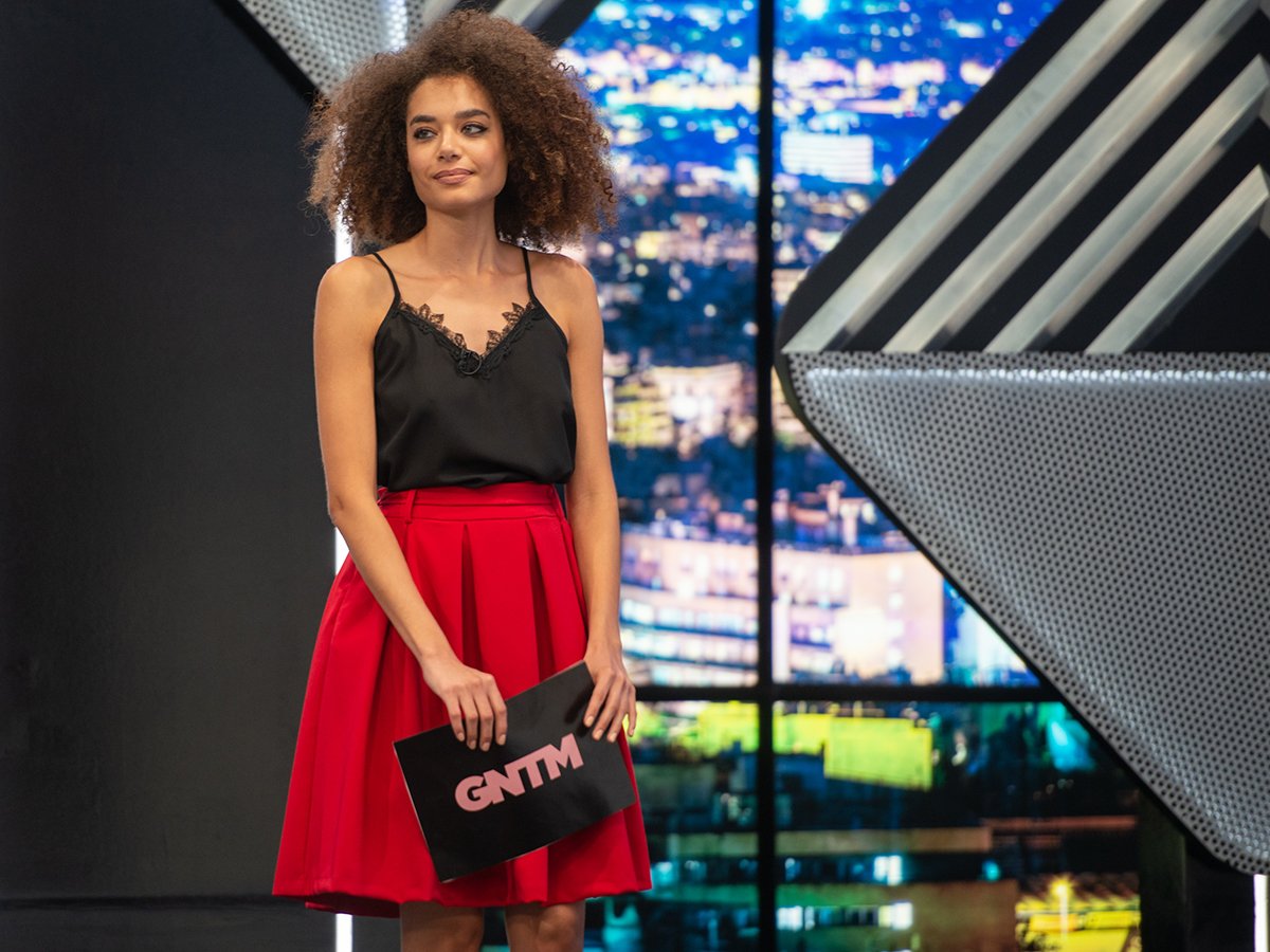 GNTMgreece's tweet photo. Η Μαριάννα κερδίζει την ασυλία για την επόμενη δοκιμασία #TeamMariannaP #GNTMgr @StarChannelGr #StarChannelTv https://t.co/dwE0yxCDOq