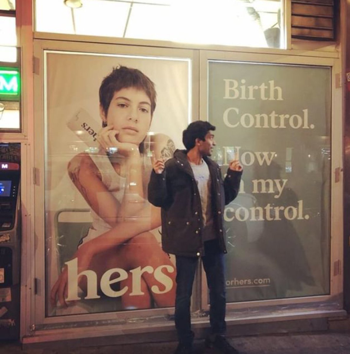 wearehers's tweet photo. starting the week strong with a hers sighting - love when our brothers support the good fight! #hersfirst #hersnation https://t.co/V2H7twWP0Q