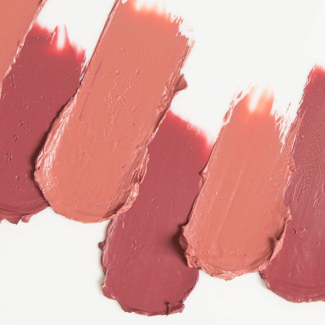 ybfbeauty's tweet photo. It’s all about the nudes, kittens! #ColourIntensity available on https://t.co/nZleFfwDrZ ❤️ @HSN #nudelips #HSN https://t.co/4Q39w6BmjU