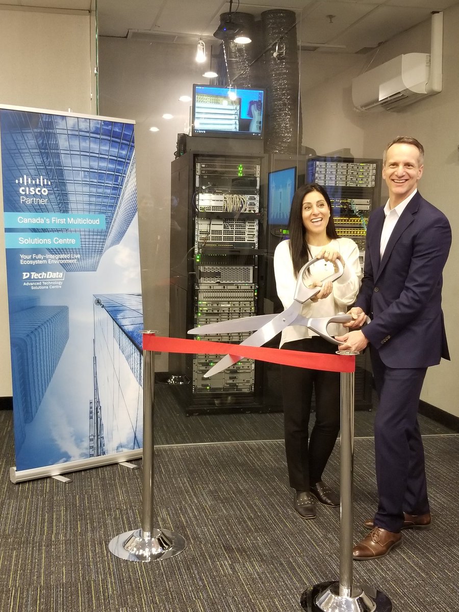 Today @TechDataCanada and @CiscoCanada unveiled Canada's First Multi-Cloud Solutions Centre. The training and hands-on experience this facility offers will ensure end-user customers in the region have the best technicians and sales teams supporting their deployments. @RolaDagher