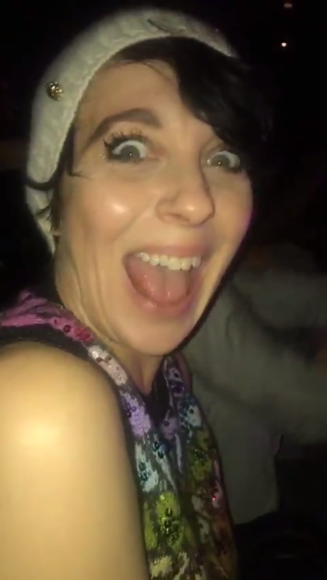 amandaiscuteaf's tweet photo. amanda abbington being the most adorable person on this planet don’t fight me https://t.co/c6nGbiKolB
