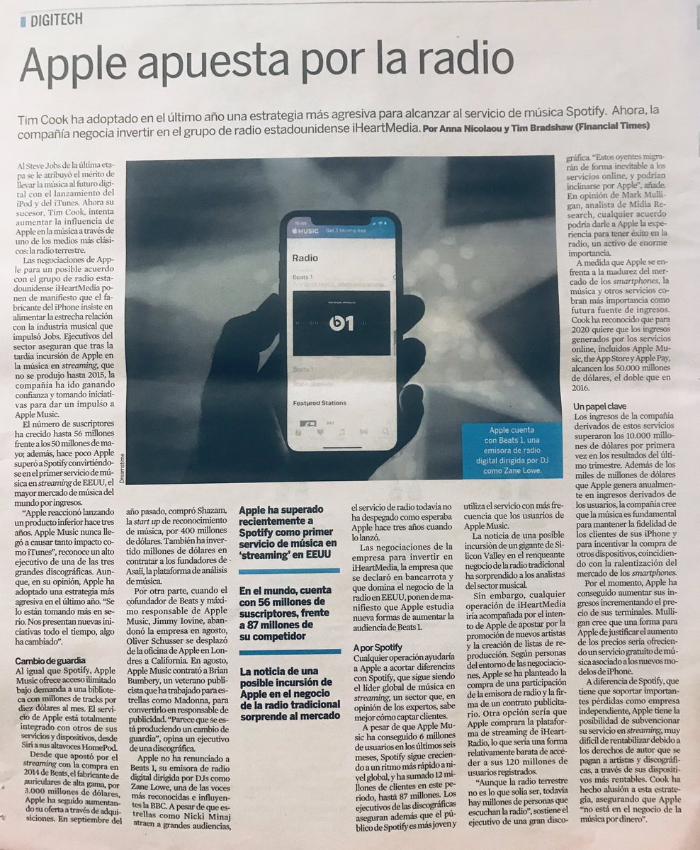 #Apple apuesta por la #radio 📻📲:

⏯ Negocia invertir en el grupo de radio <a href="/iHeartMedia/">iHeartMedia</a> 
⏯ Ha superado ya a <a href="/Spotify/">Spotify</a> como primer servicio de música en streaming en EEUU
⏯ Tiene 56M de suscriptores en el mundo 🌎
⏯ No renuncia a su emisora <a href="/Beats1/">Beats 1</a> 🔈

Vía <a href="/FinancialTimes/">Financial Times</a> 📰👇🏻