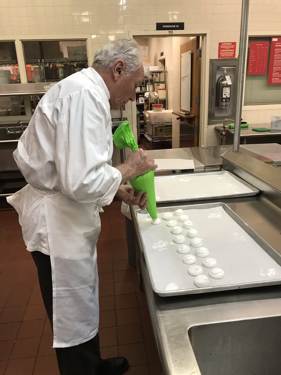janinesciarappa's tweet photo. What a day! Spent the afternoon making #pavlovas with the AMAZING pastry chef Jean Claude Szurdak prepping for tomorrow night’s Jacques Pepin Foundation Gala at @BUFoodandWine #chefwisdom #legend #pastry #jacquespepin https://t.co/0TvKCINNH4