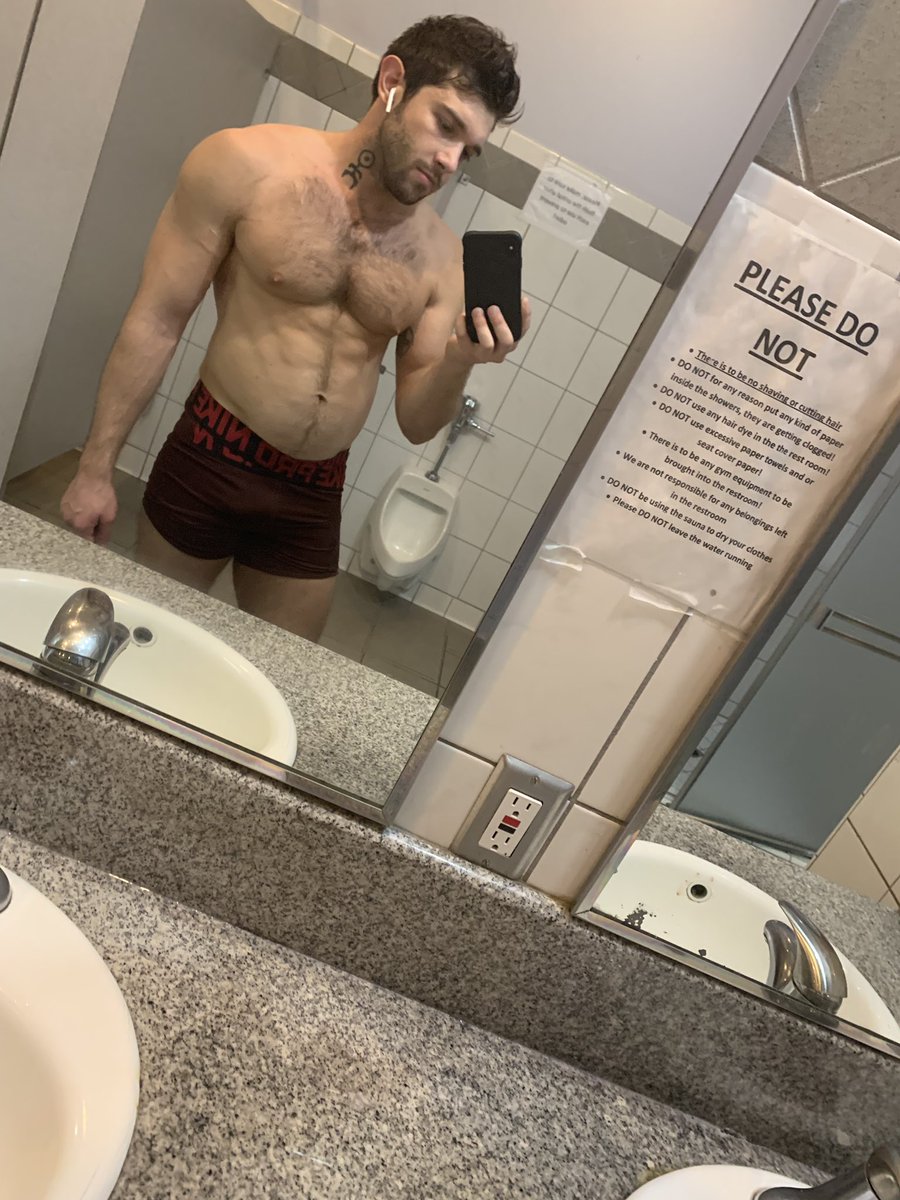 benbatemenxxx's tweet photo. @BenBatemenXXX @LucasEnt @QueerMeNow @queerfever @queerkingxxx #gay #happy #gayworld #gaynyc #pornmodel #gaypornography #hunk #jock 
#lucasentertainment #lucasmen #muscle #gaymuscle #gayjock #gaymodel #pride #gaypride #butt #bubblebutt #gaybubblebutt #gayboy #gayboi https://t.co/r67G6UyIVK