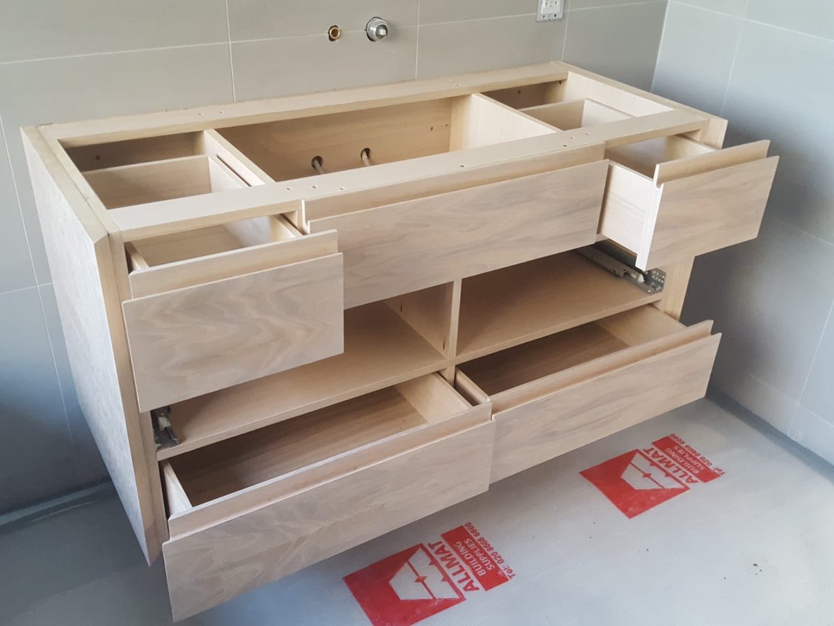 WeAreStudio_HE's tweet photo. Our sexy bespoke vanity unit going in... 🔥 to trot! #joinery #design https://t.co/S2md1SuUS7