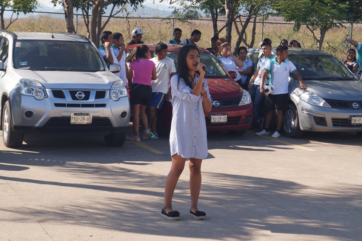 UTSEMor's tweet photo. Llevamos a cabo la exhibición de los talleres extracurriculares deportivos y culturales correspondientes al cuatrimestre septiembre-diciembre 2018 de la @UTSEMor. #OrgulloUTSEM #OrgulloBúhosVerdes #Canto #Danza #Pintura https://t.co/sAiA2zseqQ