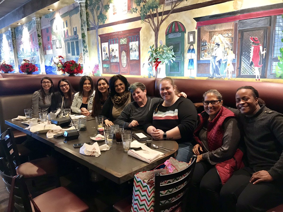 6650 Cypress recognizing our VOA team.  Thank you for all you do to take care of our associates! @DesireThorpe <a href="/OperaMichael/">Michael Opera</a> @LauraBarnesHD