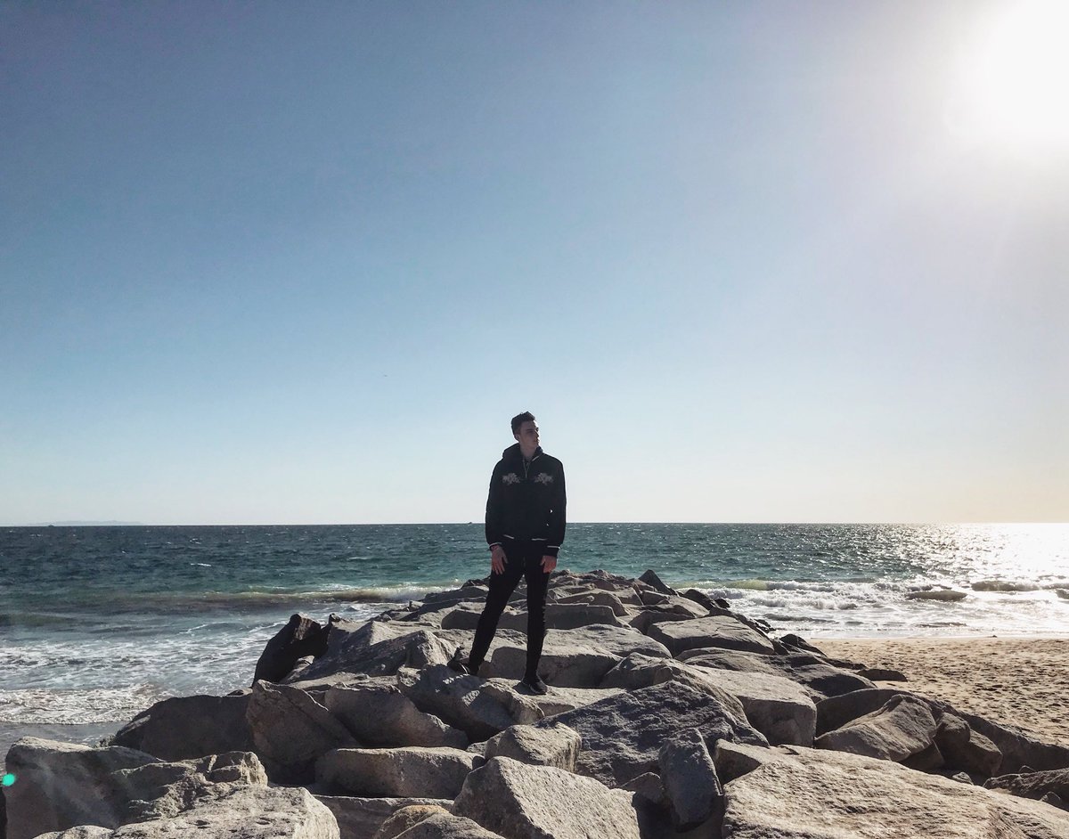 Just updated my playlists on <a href="/Spotify/">Spotify</a> with a ton of awesome new tunes from some of my favorite artists. @DJNittiGritti, <a href="/TheAutolaser/">Autolaser</a>, <a href="/EmmitFenn/">Emmit Fenn</a>, <a href="/anmlcollective/">Animal Collective</a> are all featured plus a ton more. Check it out here! AidenJude.lnk.to/Spotify