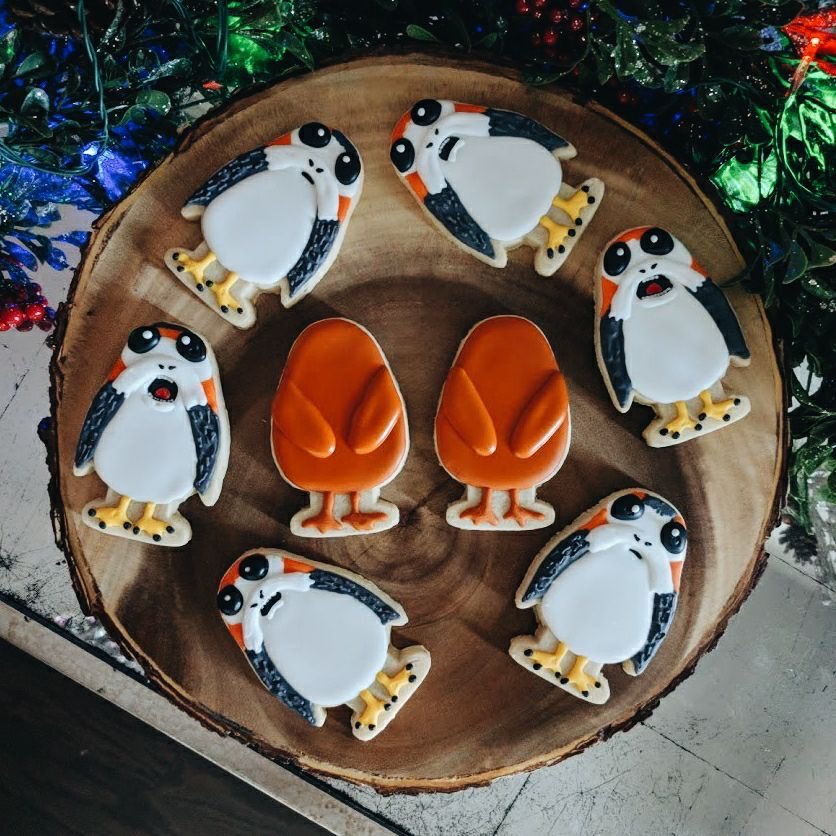 Happy #NationalCookieDay. May the Porgs be with you.

#StarWars