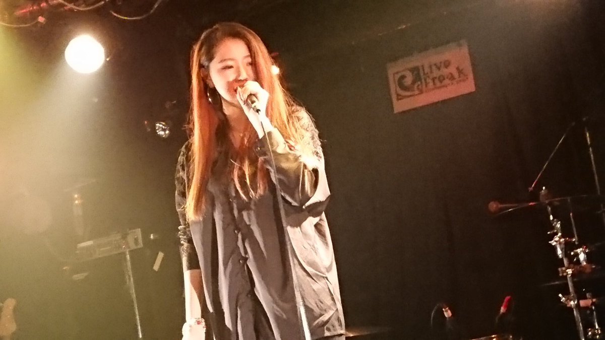pampam0426's tweet photo. 遅れまして、
Taste of MiVK×Result vol.3
ありがとうございました！！

私には持ってないものしかもってない
共演者さんたちと暖かいお客さんに囲まれて無事終えることが出来ました😭

至らない部分は多々ありますが
よろしくお願いします。

#新宿LIVEFREAK
#MASTERPOOL
#MiVK
#千尋 https://t.co/R0g4MTaIKH