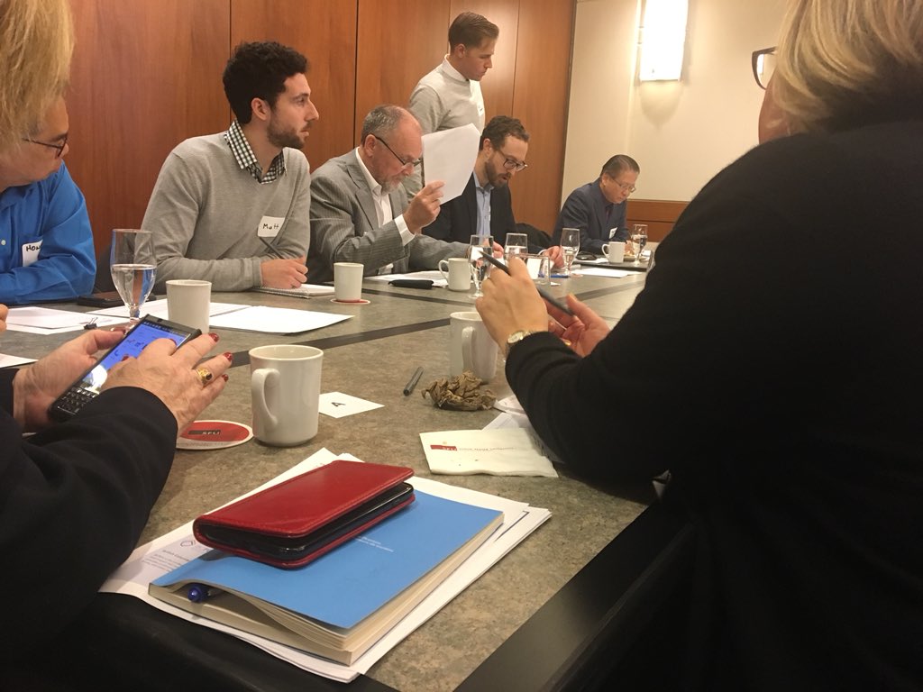 We’ve heard from hundreds of managing brokers across BC on their view of how the role they play in the regulation of real estate services has changed. We were in Vancouver today with two groups in two separate sessions listening and learning. bit.ly/2ATa3iG #vanre