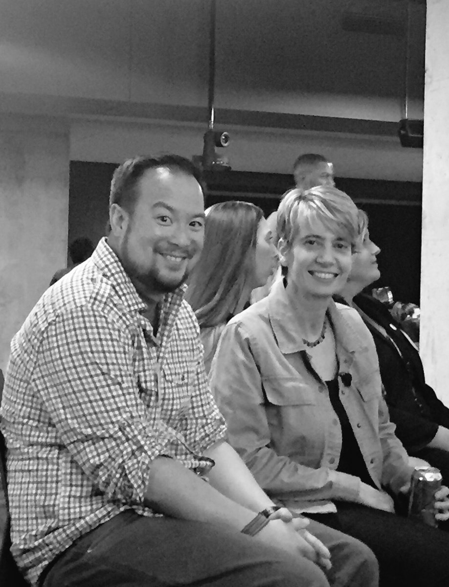 cs4allcps's tweet image. Congrats to @GoudyTechnology’s Michael Tow on winning tonight’s Excellence in elementary #CSEd award. Thank you, Michael, for your work to turn our youngest students into #CompSci superstars! #CSTAnext @csteachersorg @infyfoundation @chipubschools @janicejackson @cmefoundation