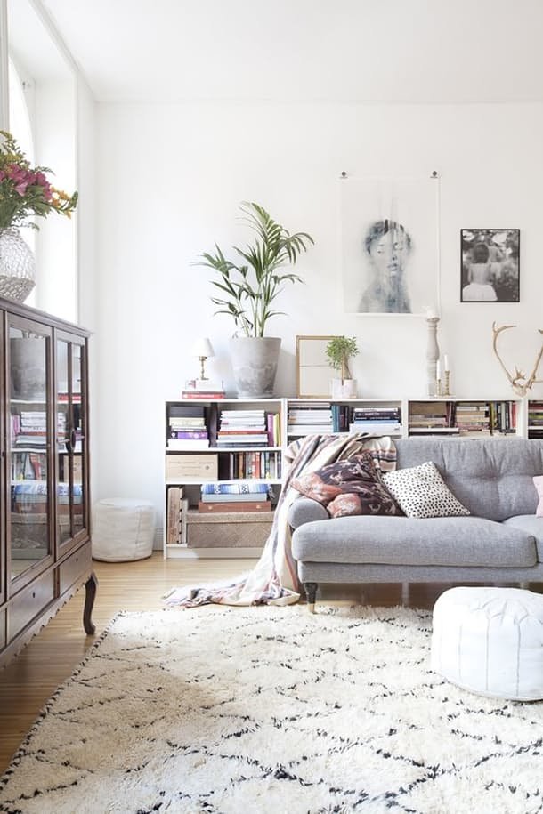 Sometimes it's best to bring your sofa towards the center of the room. Fill the space behind with a bookcase! https://goo.gl/Pds6jS