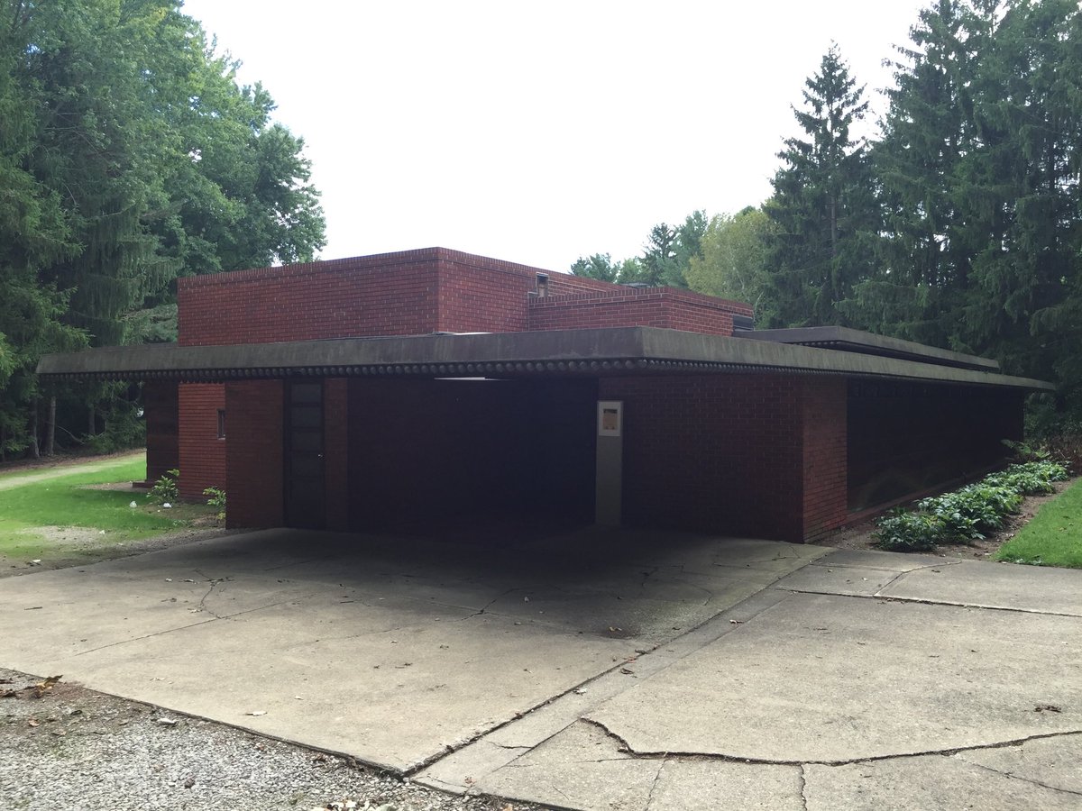 When in #Oberlin OH, consider a history lesson in #architecture and visit this #franklloydwright gem