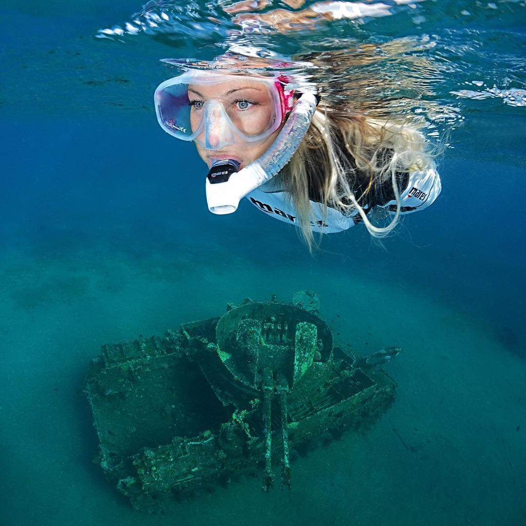 It’s time for #snorkeling 
@janezkranjc69 📸
@ivana.o.k 🐠
@Mares_Tweet
#mares #officialdistributor #scubadiving #scubadiver #scubadivinglife #underwaterphotography #uwphoto #divers #sealovers #underwater #underwaterworld #scubalife #lovediving #scubagear #sea #photooftheday