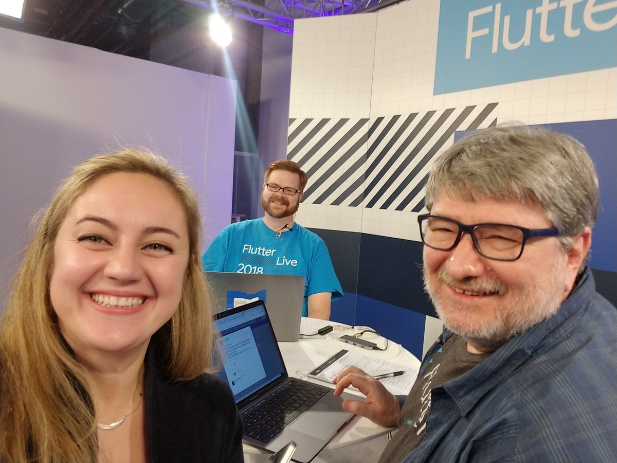 nlycskn's tweet image. Lovely #Flutter team at #FlutterLive @GregSimon_ @filiphracek @RedBrogdon @flutter_wm