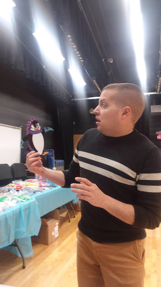 MrsAdiletta's tweet image. We ❤️ Penguin Patch! #ChestnutHillElem #penguinfun @PPHolidayShoppe