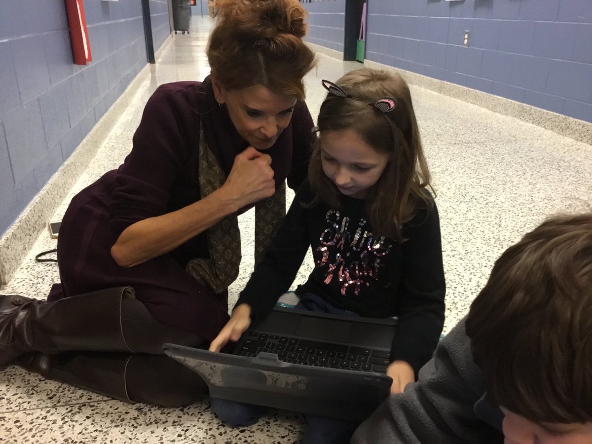 nicolalapoint72's tweet photo. Ms. Schultz’s #secondgraders at Westview Primary #created #interactive stories using #CSFirst’s “An Unusual Discovery.” The settings and dialogue they created were amazing!
@educator_shaw @BCSDTechTeam #bcsdinnovates @HourOfCodeSC #TeachSC #bcsdtechteam https://t.co/LFw65k1kn9