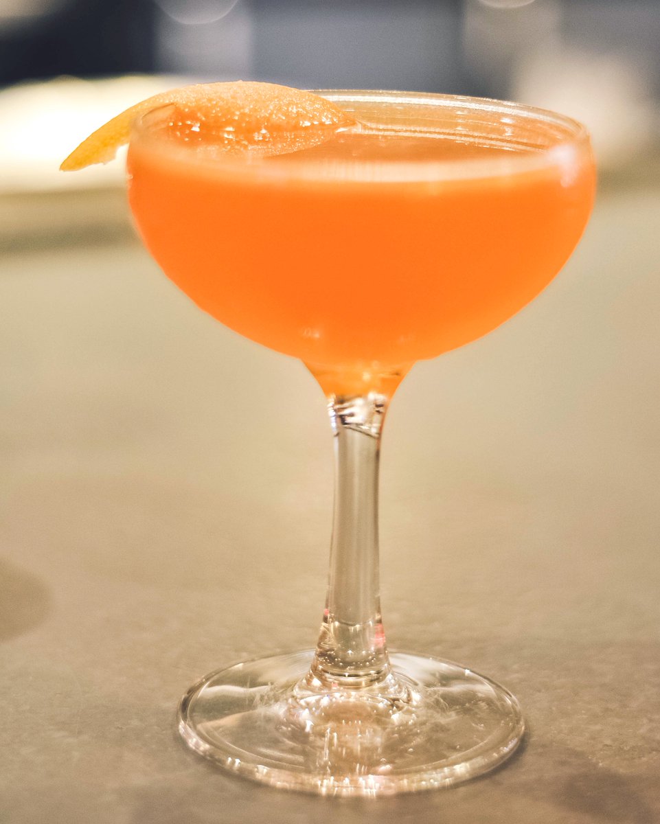 virgilstacos's tweet photo. Who said you couldn't have the best of both worlds? Our cocktails warm you right up this winter!๐ธโจ #tastethesummertime
๐ฎ
#tacolife #tacos #virgilstacos #tacogram #specialitycocktails #localtacos #tacocatering #localiconlove https://t.co/ucWV8ONNDb