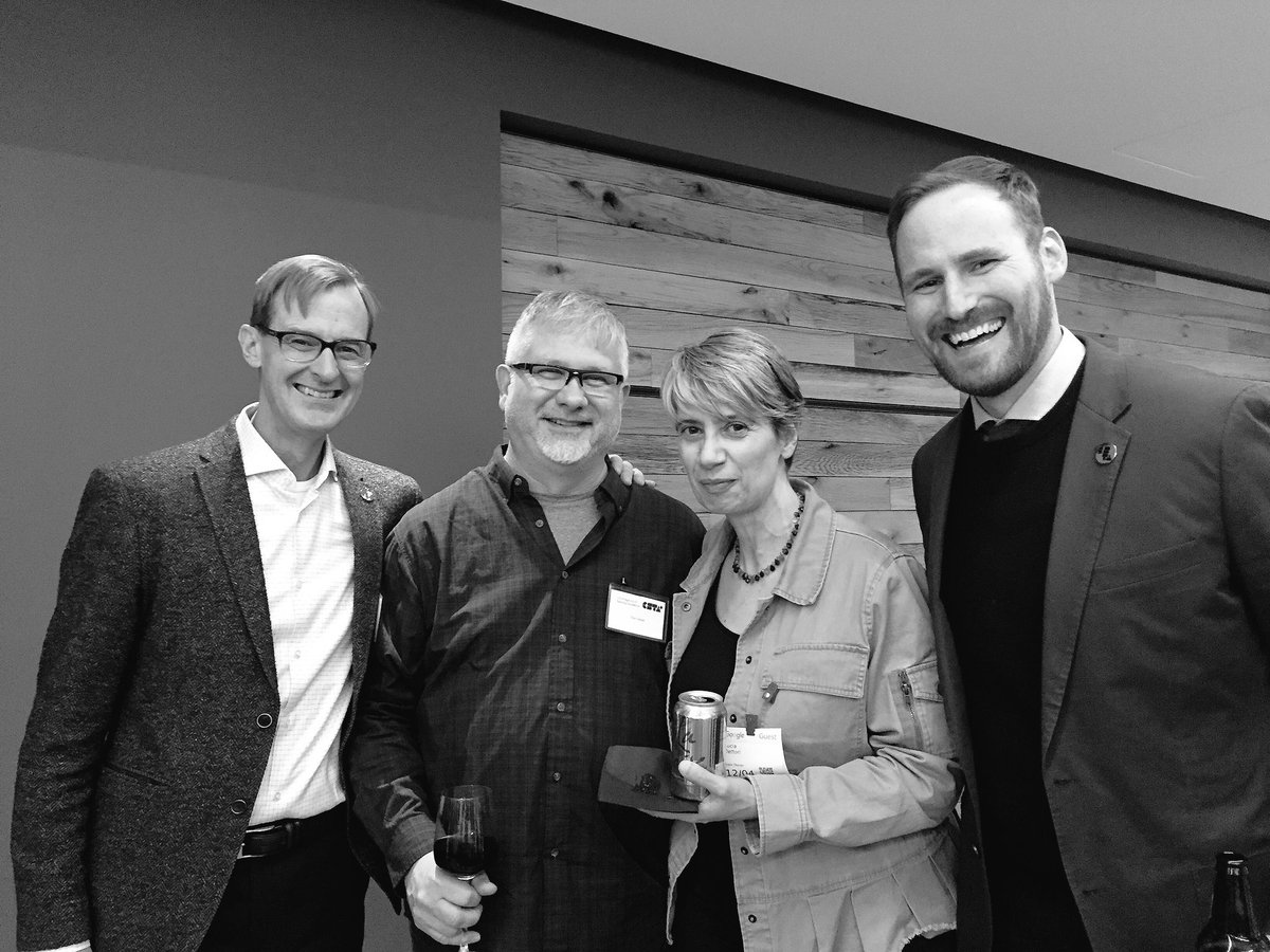 cs4allcps's tweet image. Nothing brings people together like #CS + #Edu. #CSTAnext @jakebask @dyanekCS @alanmather