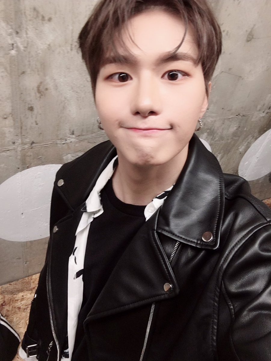 seungsikpic's tweet photo. https://t.co/vpU6UMNpt1
