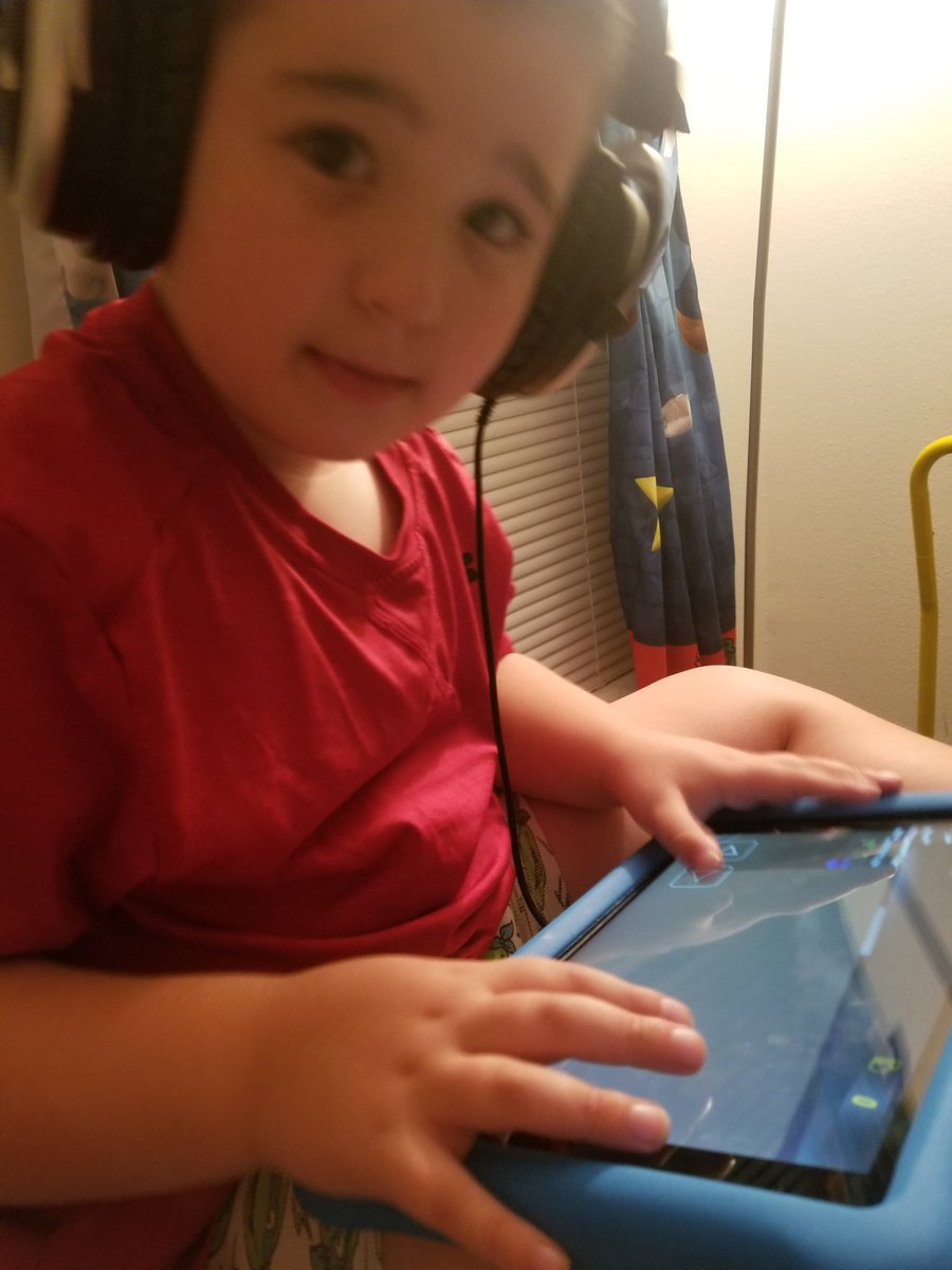 ChelleA123's tweet photo. #BrainHarmony Tears of joy down my face this program is changing his life. Eye contact is a struggle so seeing this change is amazing! If you have anyone in the family with any neurological disorders you should for sure get a free consultation https://t.co/bZCgz6joWw https://t.co/LcX8Av6FhH