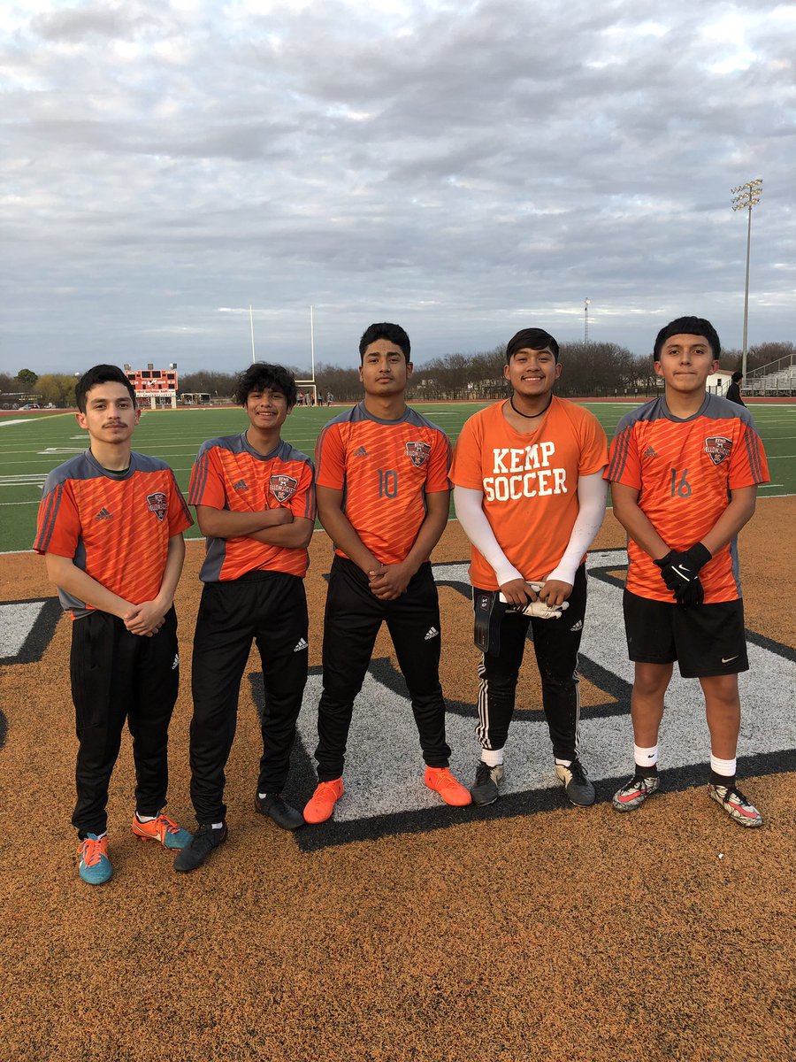 KempHSSoccer's tweet photo. Here are the winners of #TournamentTuesday! Great kids and great competitors. #MakeHistory https://t.co/Btt9yaEzG3