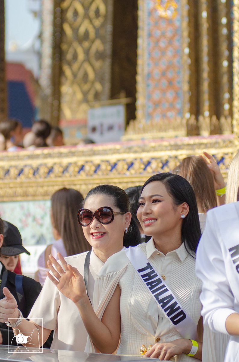 mainhannylover's tweet photo. มุนิลมาช่วยมุตาแล้วค่ะ แม่จะฟาด!!!#MissUniverseThailand2018 #MissUniverse2018 #MissUniverse #Thailand #งดเข้าธนาคารเพราะผู้จัดการไปยูนิเวิร์ส https://t.co/QgThWAwwVS