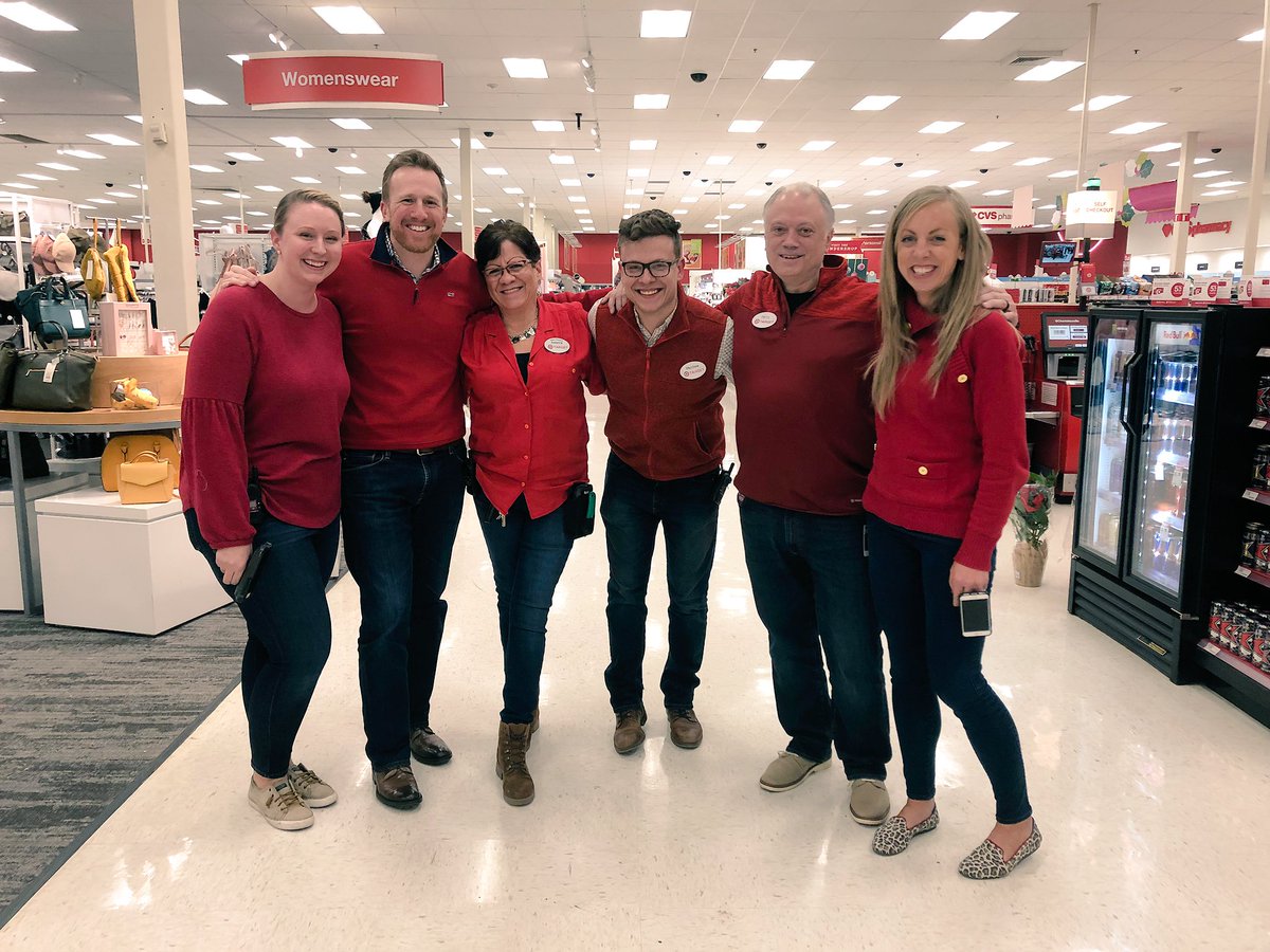 Charlottesville looks great at all hours of the day!  Thanks <a href="/matt_mcnair371/">Matthew McNair</a> for your leadership always.  #HolidayDomination #WorkSomewhereYou❤️🎯