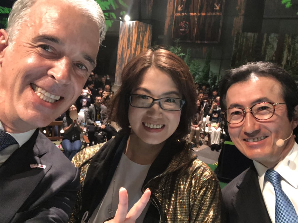 Parker Harris (@parkerharris) on Twitter photo Excited for Yuka Sato, our newest golden hoodie winner at #SalesforceTour Tokyo! <a href="/Yuka_23_www/">Yuka_23_www</a> <a href="/salesforce/">Salesforce</a> Excited for Yuka Sato, our newest golden hoodie winner at #SalesforceTour Tokyo! <a href="/Yuka_23_www/">Yuka_23_www</a> <a href="/salesforce/">Salesforce</a>