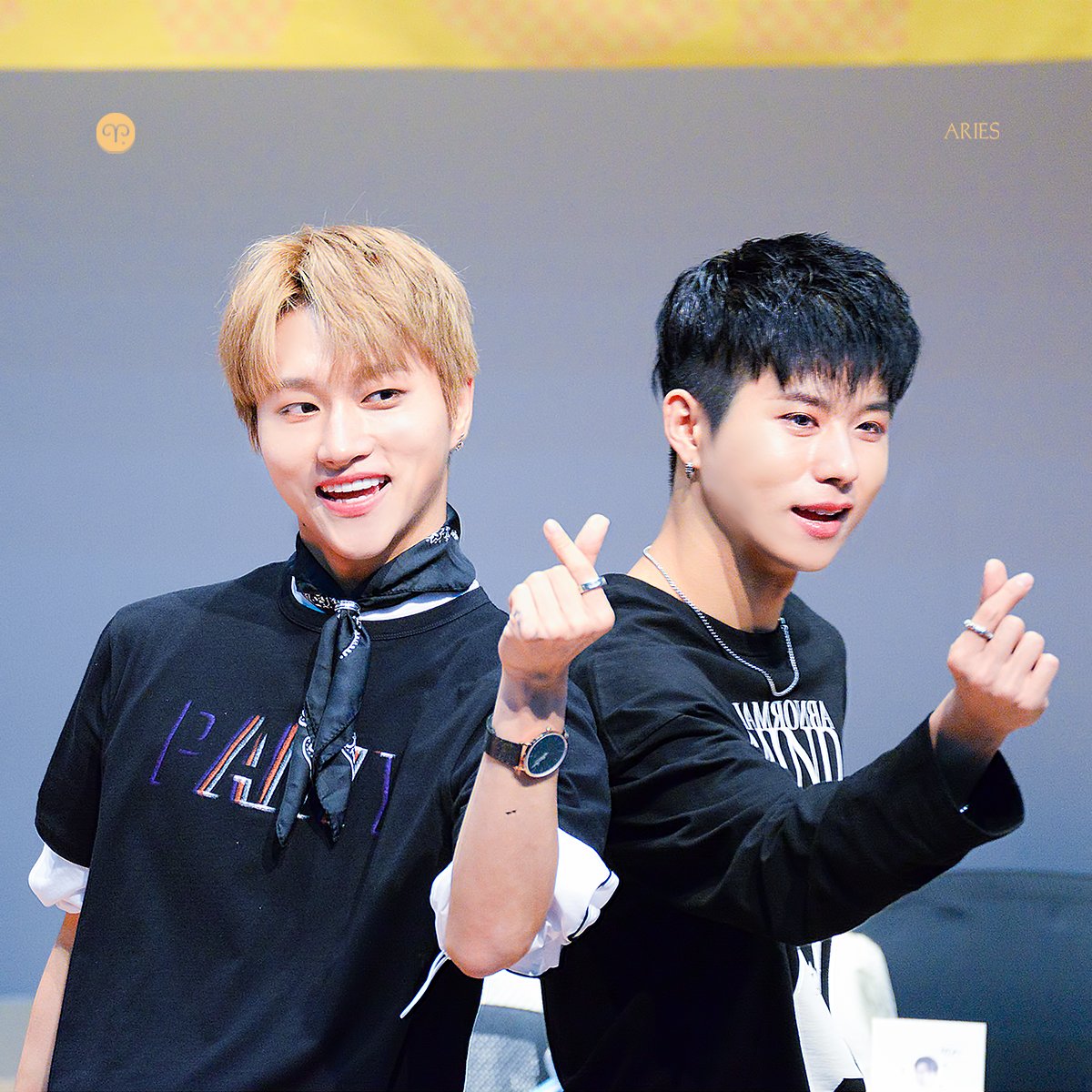 Aries9292's tweet photo. 180804

#IN2IT #인투잇 #IntoTheNightFever
#지안 #유지안 #jiahn 
#연태 #정연태 #yeontae

내 마음 므르니?  \=>.<=/

천천히 고화질 올릴겡여~! https://t.co/M9hSh6hrqm