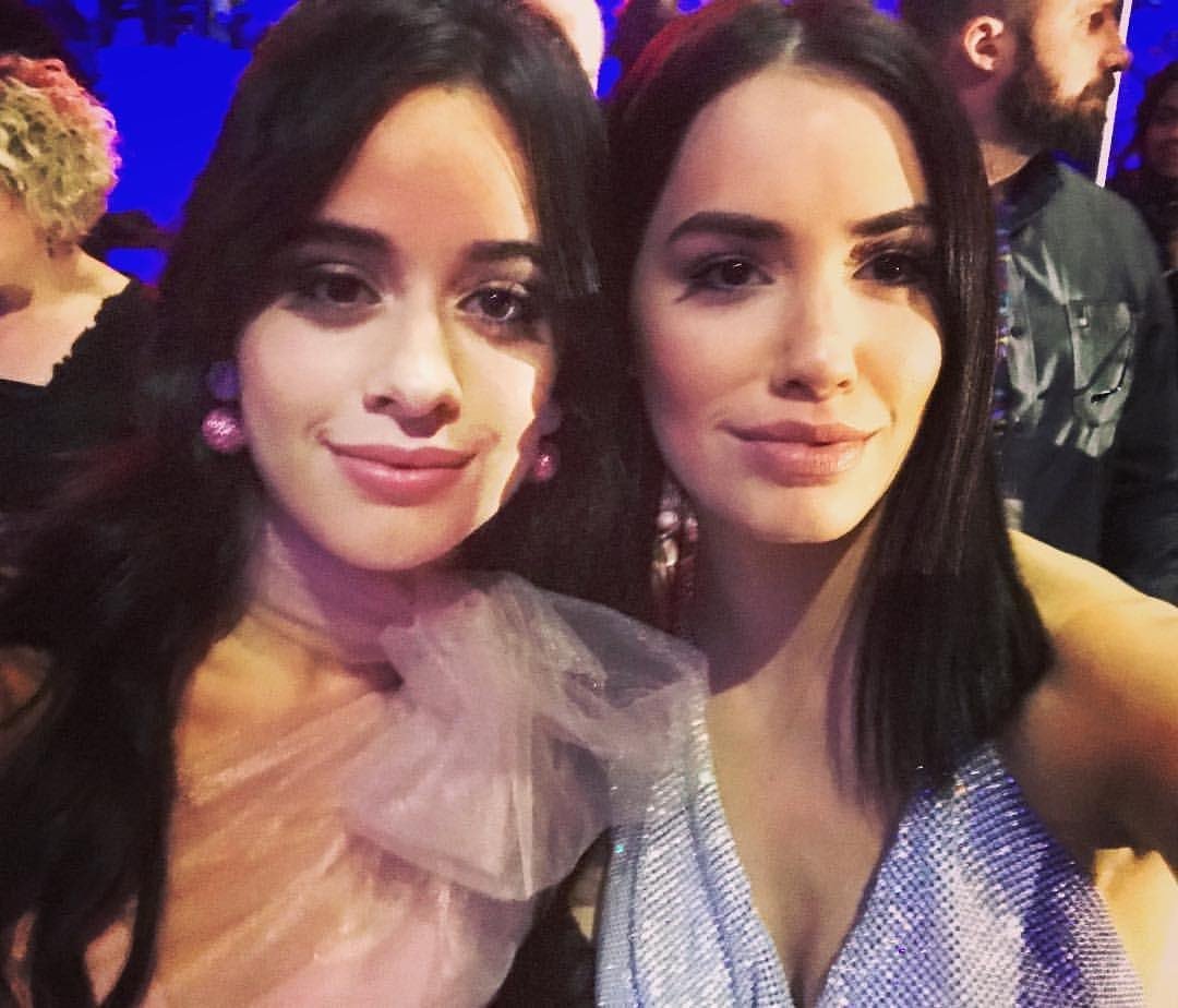LaliCharts's tweet photo. Camila Cabello (#10), Lali (#36) y Anitta (#44) son las únicas artistas latinas en ingresar al Billboard Social 50 Year-End 2018 https://t.co/XS0v7MN2sk