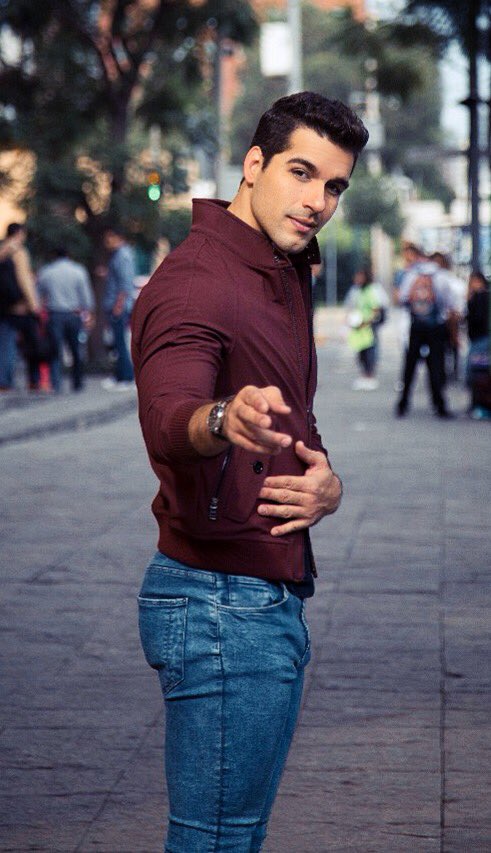 Que tengas linda noche , si tú 😘