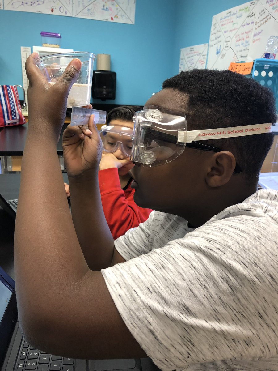 denisedayneeb's tweet photo. Superior science experience in @DanHeberly class today! #analyzecomparejustify #processstandards #processchampion #wildcatsinspired @NatWilliamsElem @LubbockISD @LubSci @LubbockDL @lead4ward https://t.co/yCwE1Z7w6u